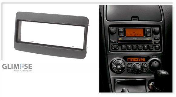 TOYOTA Universal 200mm wide Single din (Black) Trim